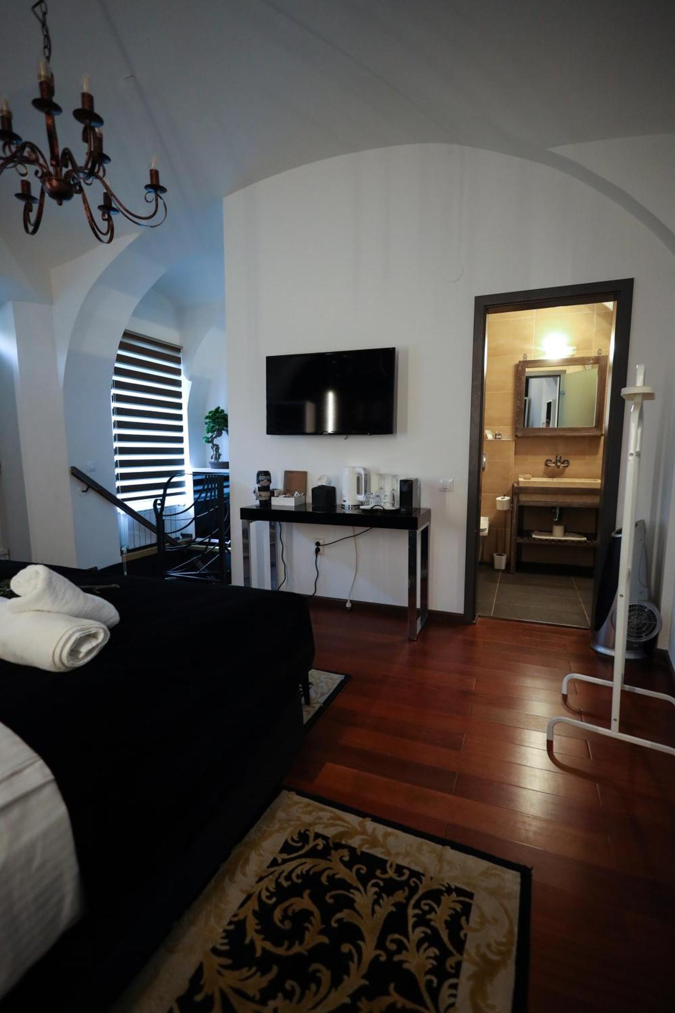 Demiani House Apartment Sibiu Ngoại thất bức ảnh